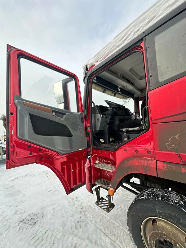 Shacman (Shaanxi) SX 8x4 Самосвал — фото 9