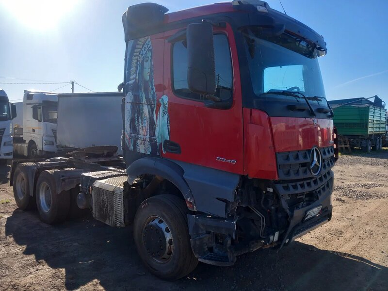 Mercedes-Benz AROCS 6x4 Седельный тягач — фото 2