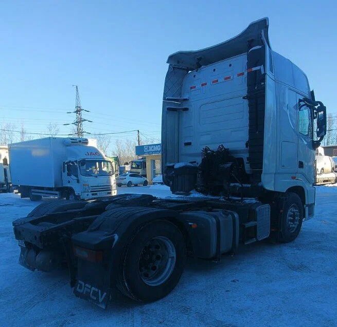 DongFeng GX 4x2 Седельный тягач — фото 6