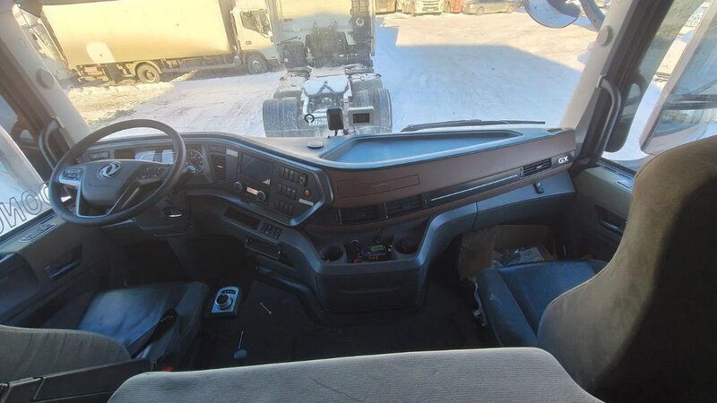 DongFeng GX 4x2 Седельный тягач — фото 8