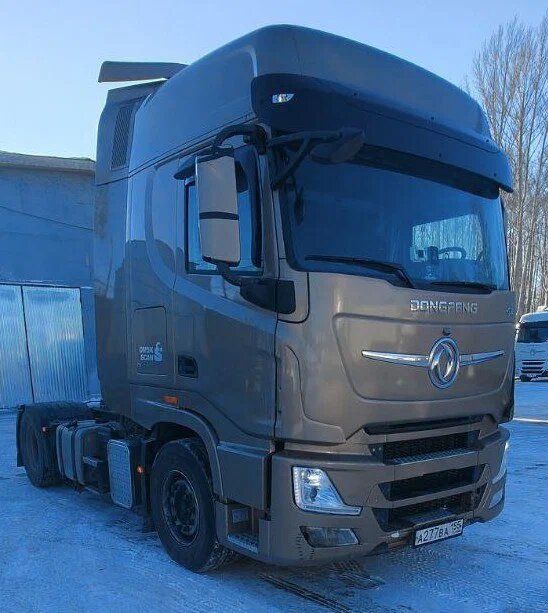 DongFeng GX 4x2 Седельный тягач — фото 15
