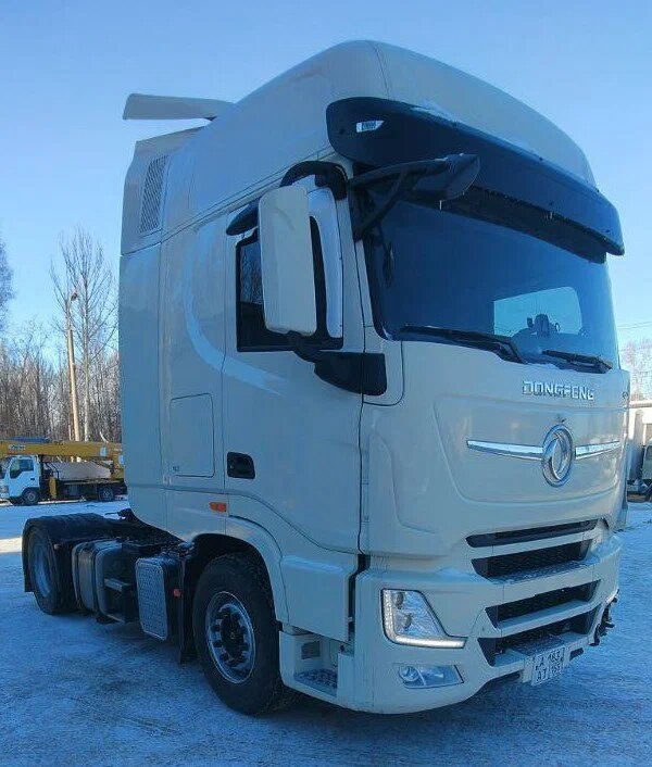 DongFeng GX 4x2 Седельный тягач — фото 2