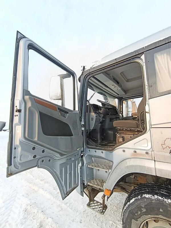 Shacman (Shaanxi) SX 8x4 Самосвал — фото 9