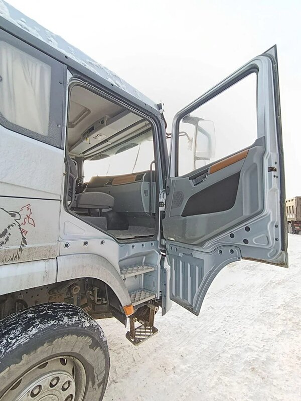 Shacman (Shaanxi) SX 8x4 Самосвал — фото 10