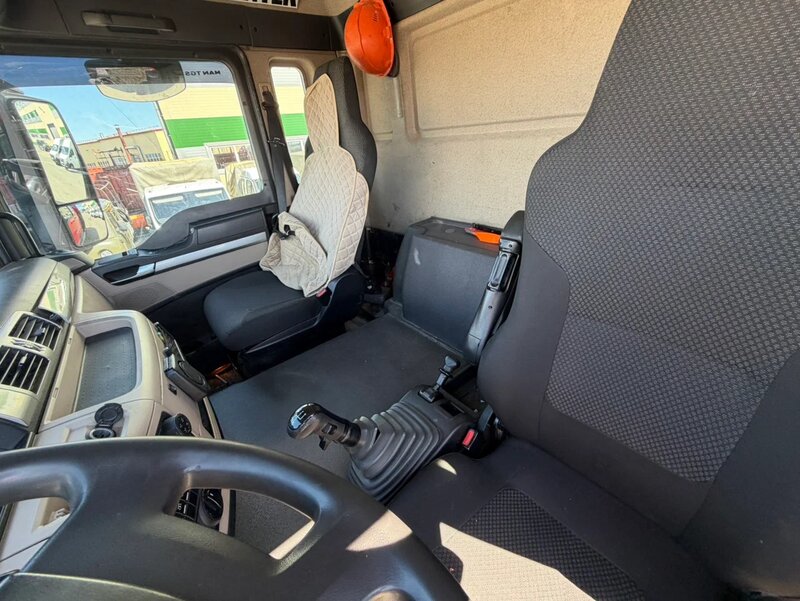 MAN TGS 6x6 Самосвал — фото 13