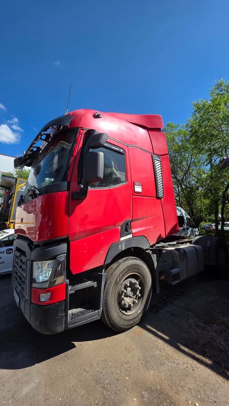 Renault T 4x2 Седельный тягач — фото 4