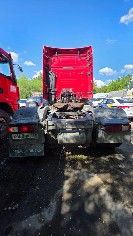 Renault T 4x2 Седельный тягач — фото 8