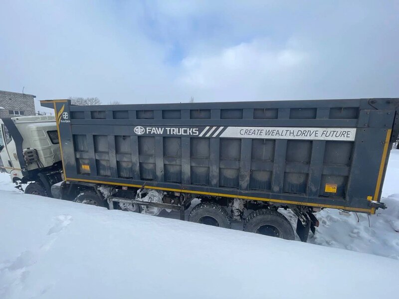 FAW J6 8x4 Самосвал — фото 5