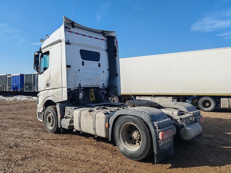 Mercedes-Benz ACTROS 4x2 Седельный тягач — фото 8