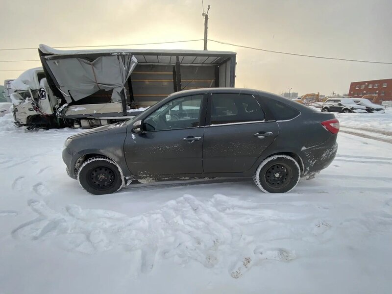 LADA GRANTA Лифтбек — фото 3