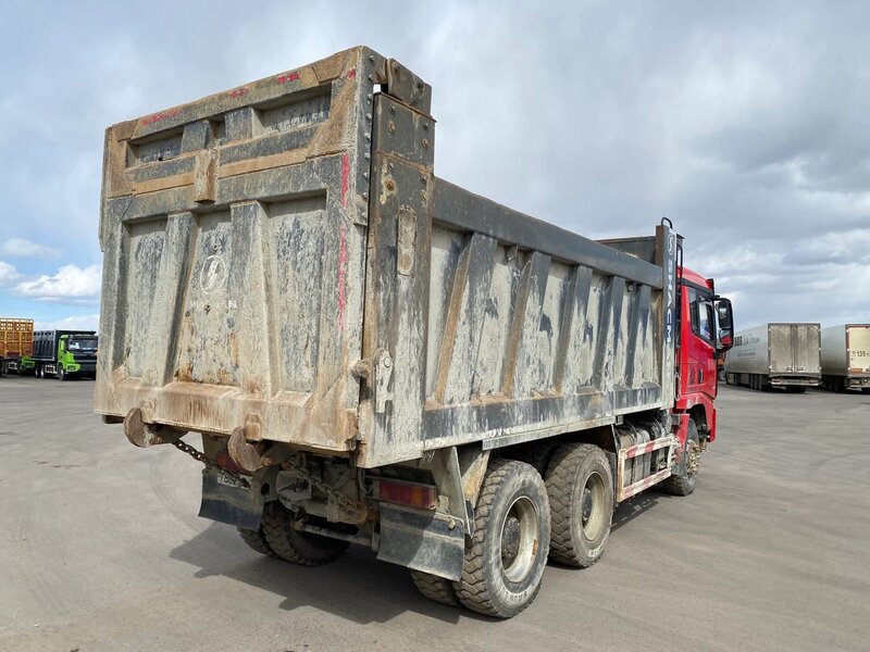 Shacman (Shaanxi) SX 6x4 Самосвал — фото 9
