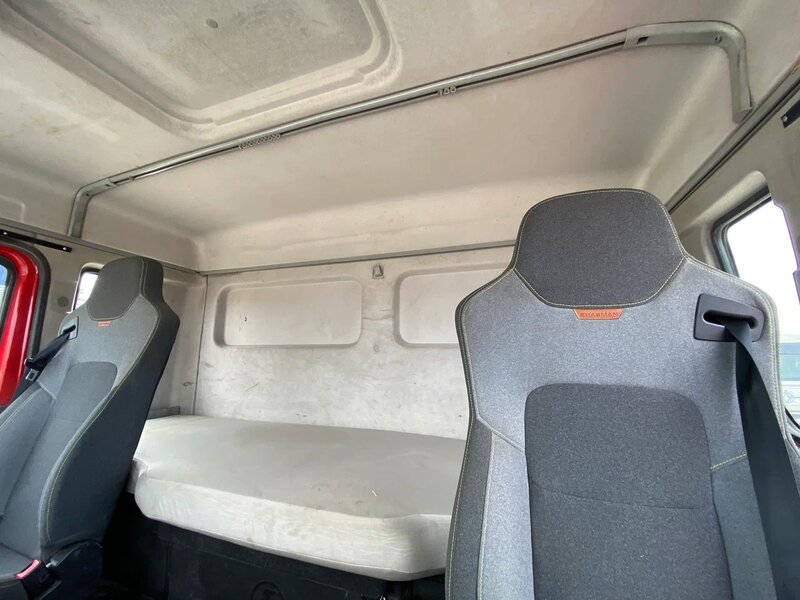 Shacman (Shaanxi) SX 6x4 Самосвал — фото 15