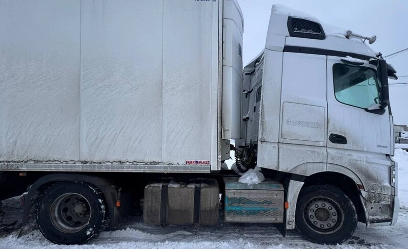 Mercedes-Benz ACTROS 4x2 Седельный тягач — фото 3