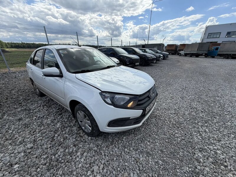 LADA GRANTA Лифтбек — фото 2