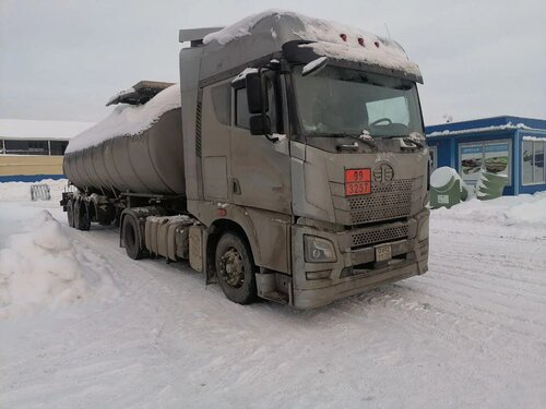 FAW JH6 4x2 Седельный тягач