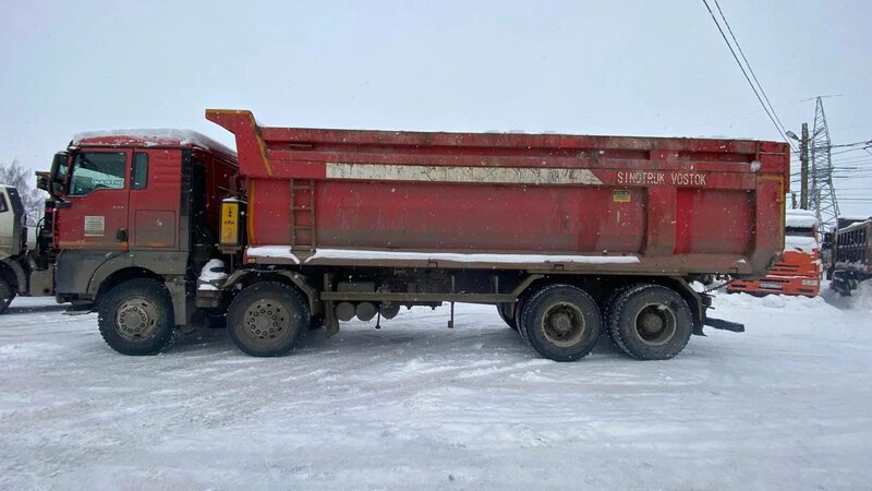 SITRAK C7H 8x4 Самосвал — фото 4