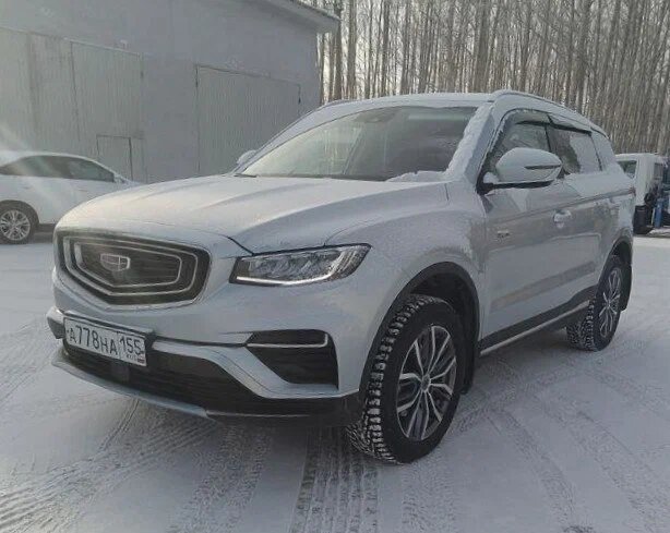 Geely Atlas Pro — фото 2