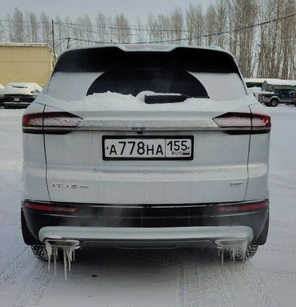 Geely Atlas Pro — фото 8