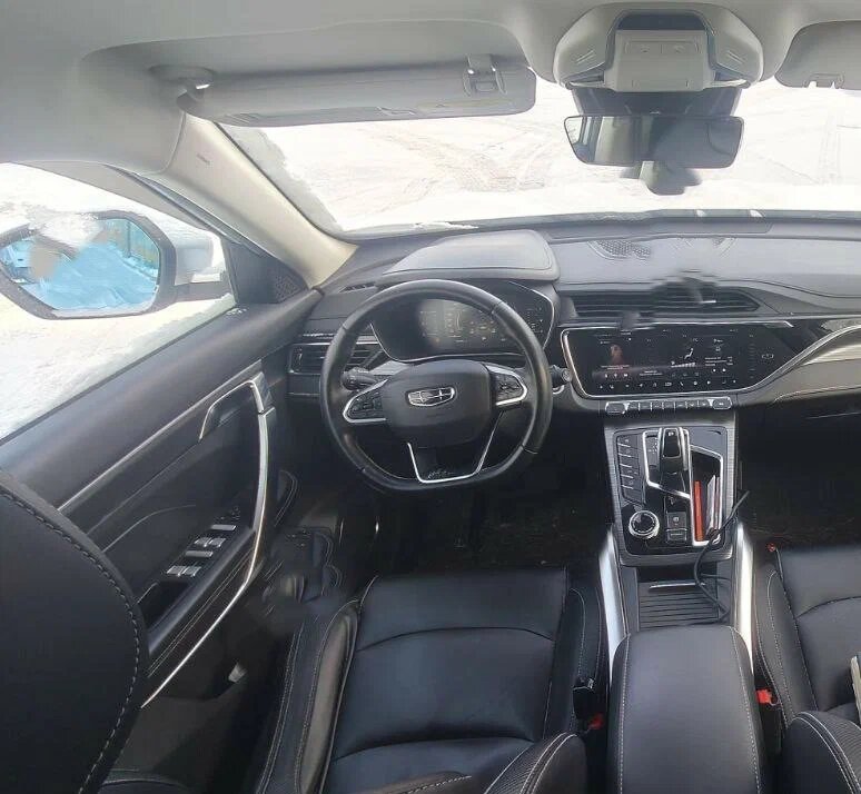 Geely Atlas Pro — фото 15