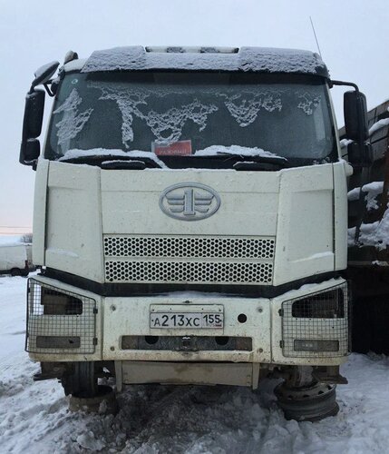 FAW J6 8x4 Самосвал
