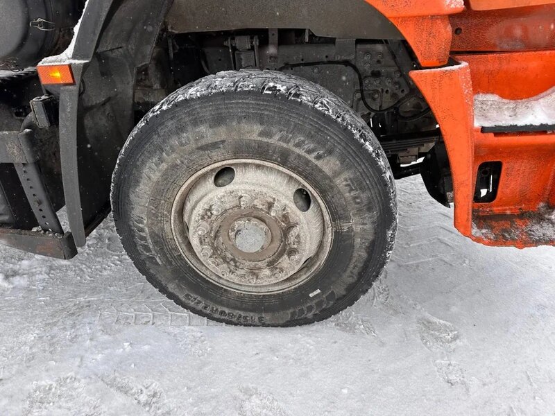 КамАЗ 6520 6x4 Самосвал — фото 11