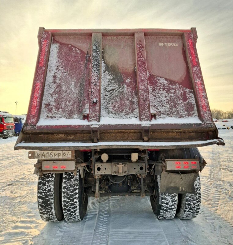 КамАЗ 65801 8x4 Самосвал — фото 6