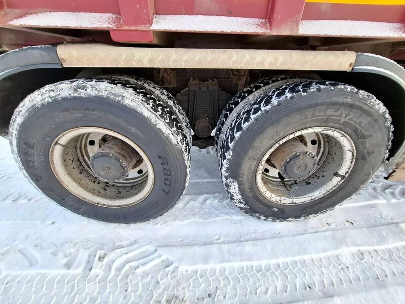 КамАЗ 65801 8x4 Самосвал — фото 11