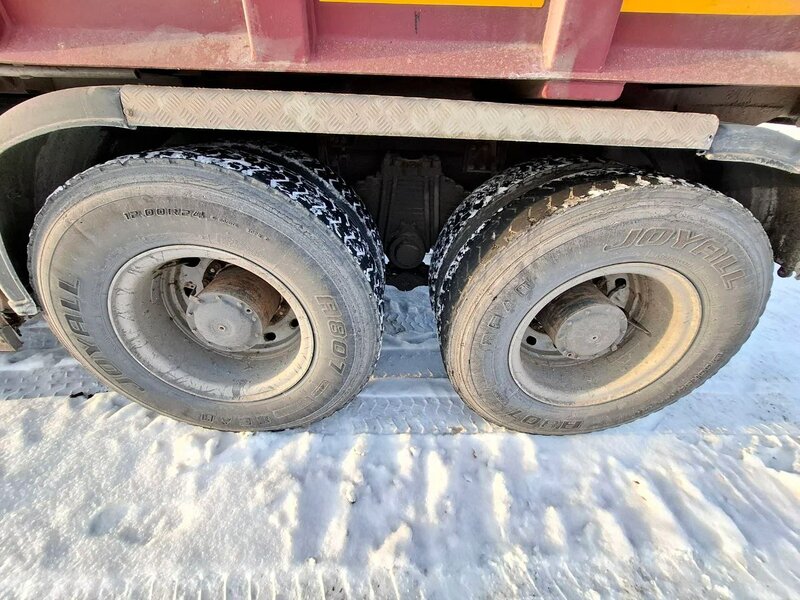 КамАЗ 65801 8x4 Самосвал — фото 12
