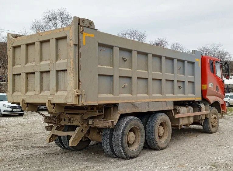 SANY SYZ320 6x4 Самосвал — фото 7