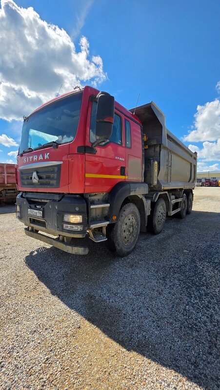 SITRAK C7H 8x4 Самосвал — фото 3