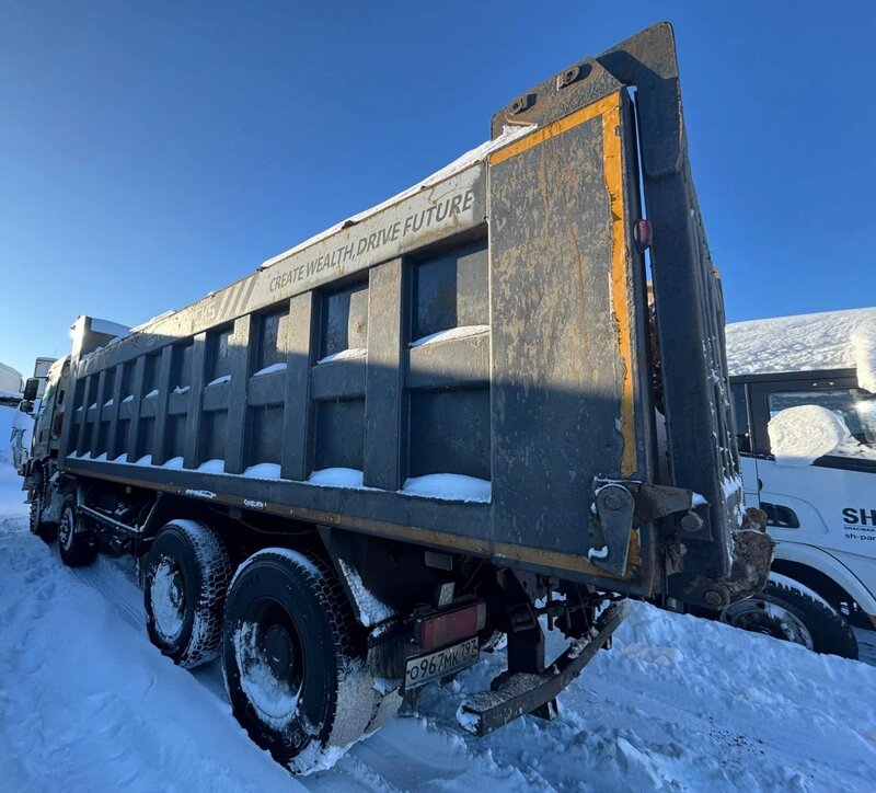 FAW CA 3310 8x4 Самосвал — фото 4