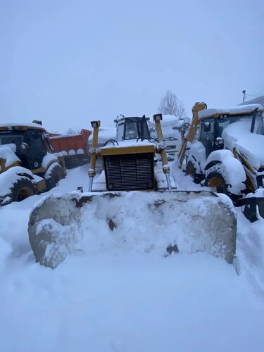 ЗТМ АСТ Т10 Трактор с бульдозерным оборудованием