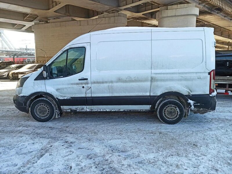 Ford TRANSIT Цельнометаллический — фото 2