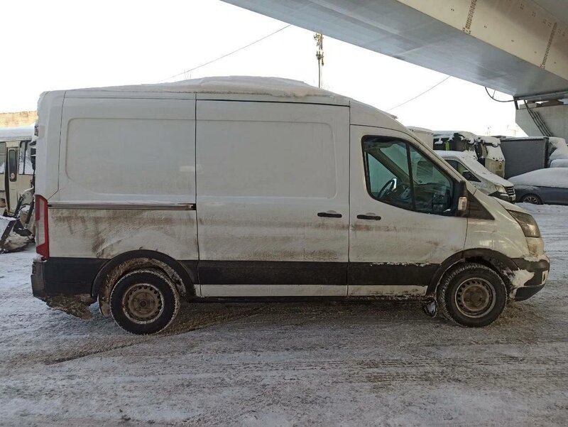 Ford TRANSIT Цельнометаллический — фото 3