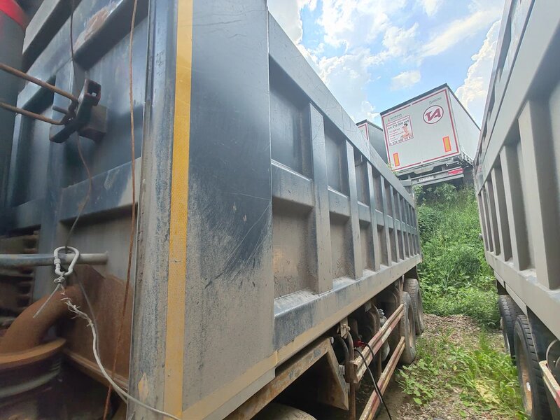 FAW J6 8x4 Самосвал — фото 5