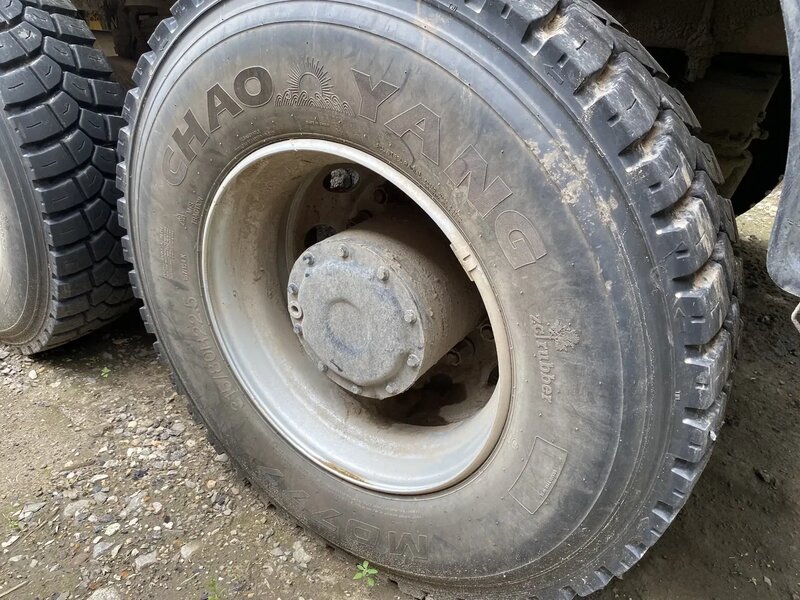 FAW J6 6x6 Бортовой с КМУ — фото 13