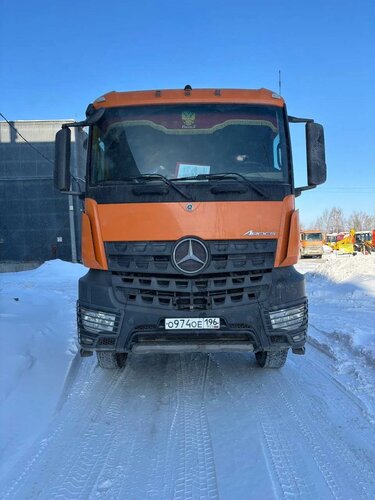 Mercedes-Benz AROCS 6x4 Седельный тягач