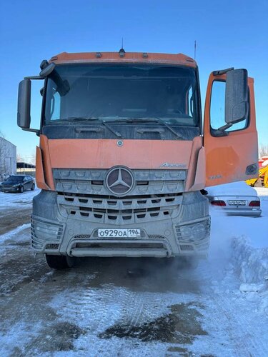 Mercedes-Benz AROCS 6x4 Седельный тягач