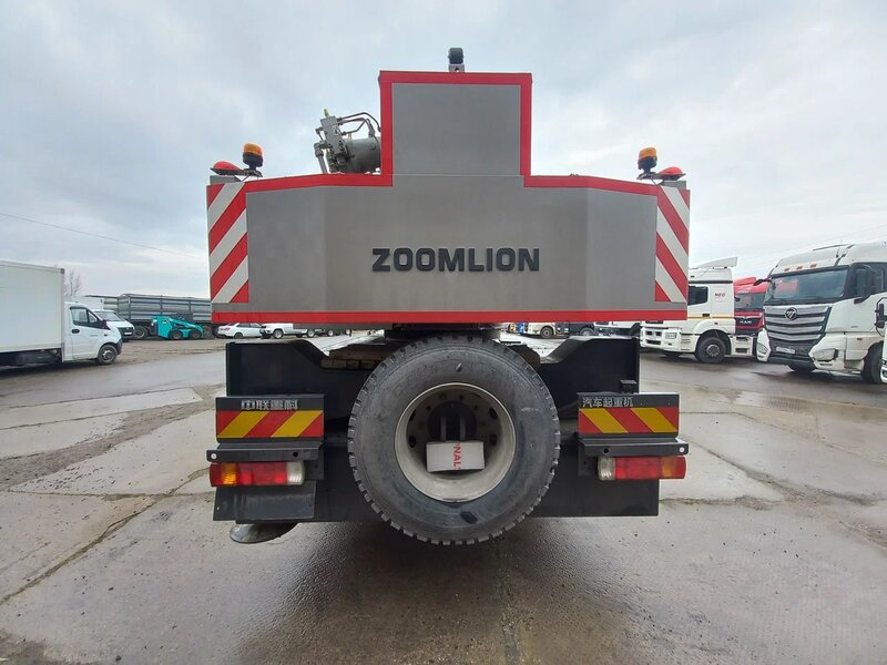Zoomlion ZTC 6x4 Автокран — фото 12