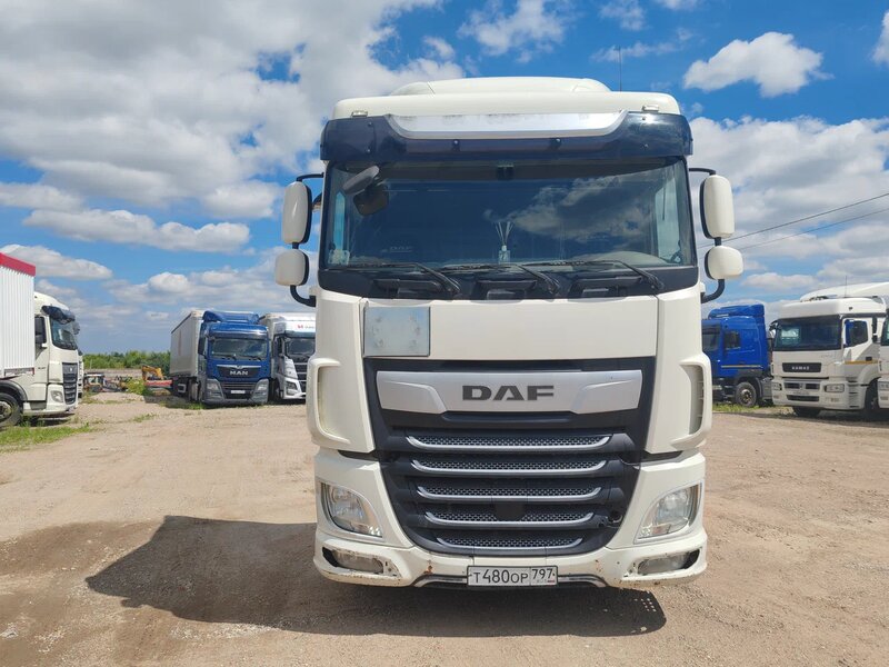 DAF XF 4x2 Седельный тягач — фото 1