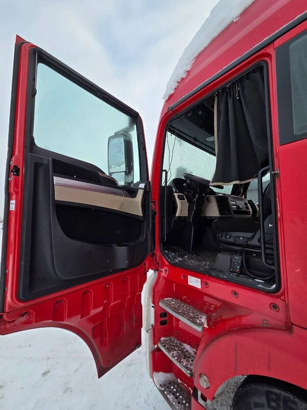 MAN TGX 4x2 Седельный тягач — фото 7