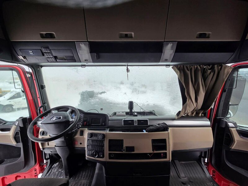 MAN TGX 4x2 Седельный тягач — фото 8