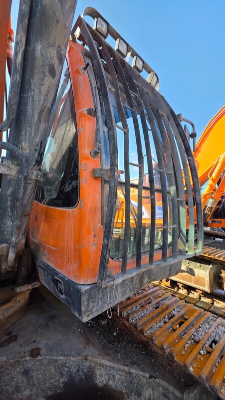 Doosan DX360 Экскаватор — фото 8