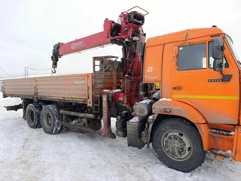 АвтоСтар 6896 на шасси КамАЗ 65115 6x4 Бортовой с КМУ — фото 4