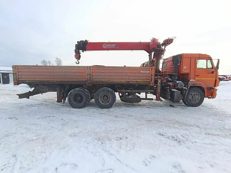 АвтоСтар 6896 на шасси КамАЗ 65115 6x4 Бортовой с КМУ — фото 5