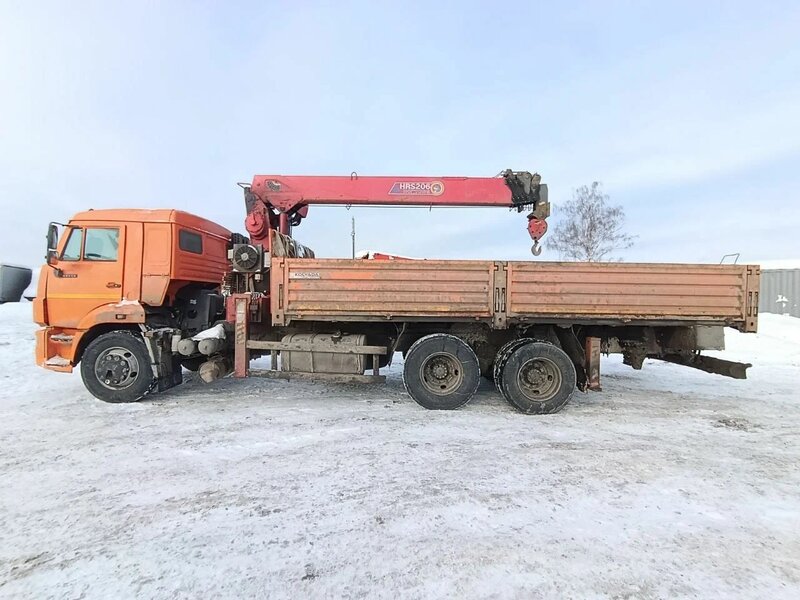 АвтоСтар 6896 на шасси КамАЗ 65115 6x4 Бортовой с КМУ — фото 6