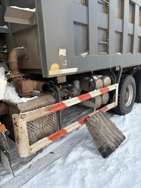 Shacman (Shaanxi) SX 6x4 Самосвал — фото 5