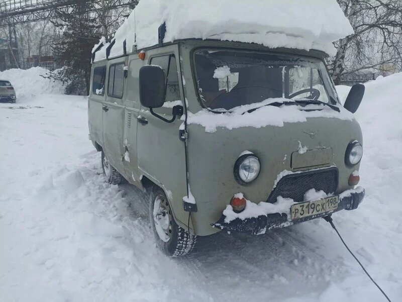 UAZ 3909 Грузопассажирский — фото 3