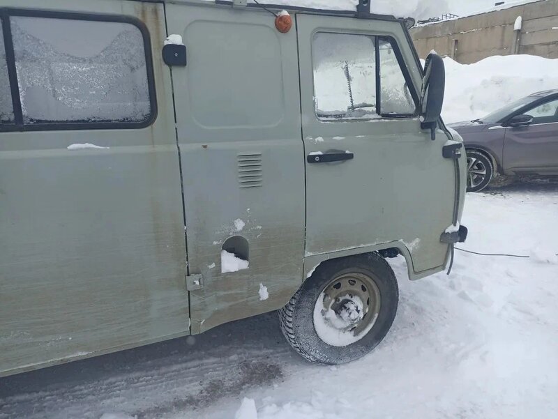 UAZ 3909 Грузопассажирский — фото 6
