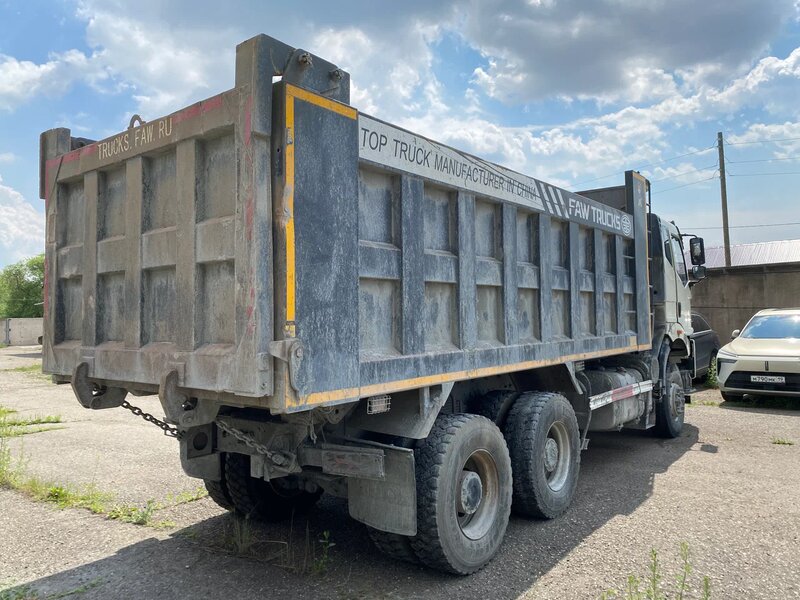 FAW J6 6x4 Самосвал — фото 11
